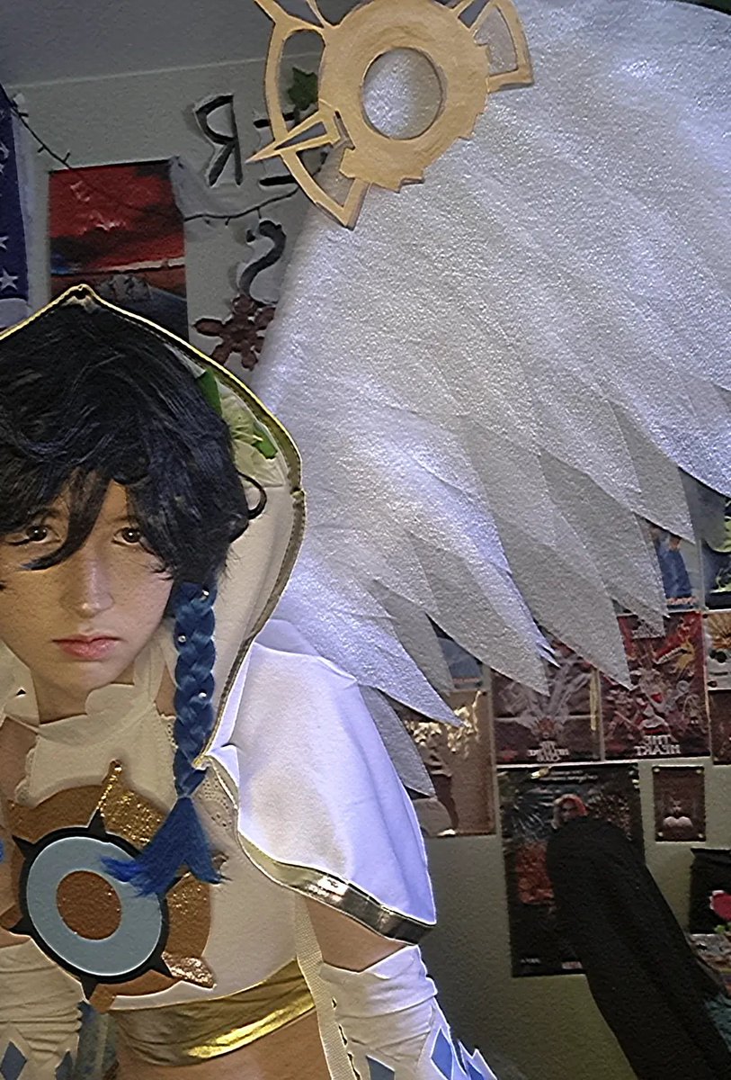 Willie_ahuel's tweet image. My cosplay of Barbatos!!! My TT is yakinnuyventi, I'm still posting videos of this cosplay that I shot, because there soooo many of them. #cosplayㅤㅤㅤㅤㅤㅤㅤ #genshin #venti #barbatos #fypシ゚viral