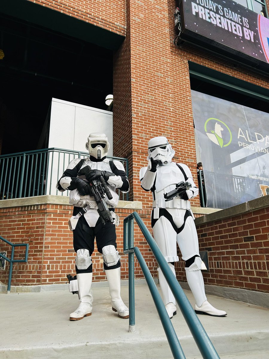 IizukaKiyotaka's tweet image. USA, MiLB, Triple-A International League
Durham Bulls vs. Jacksonville Jumbo Shrimp⚾️🐃🦐
#milb 
#野球 
#baseball 
#starwars