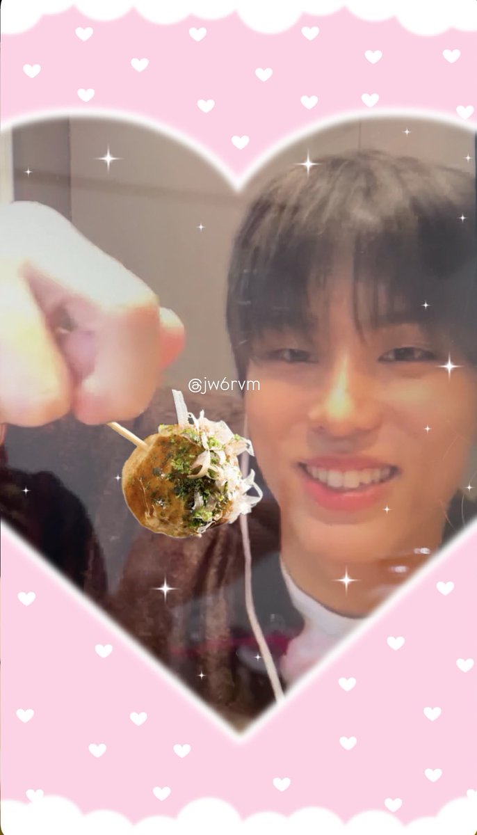 うる✩.*˚ tweet media