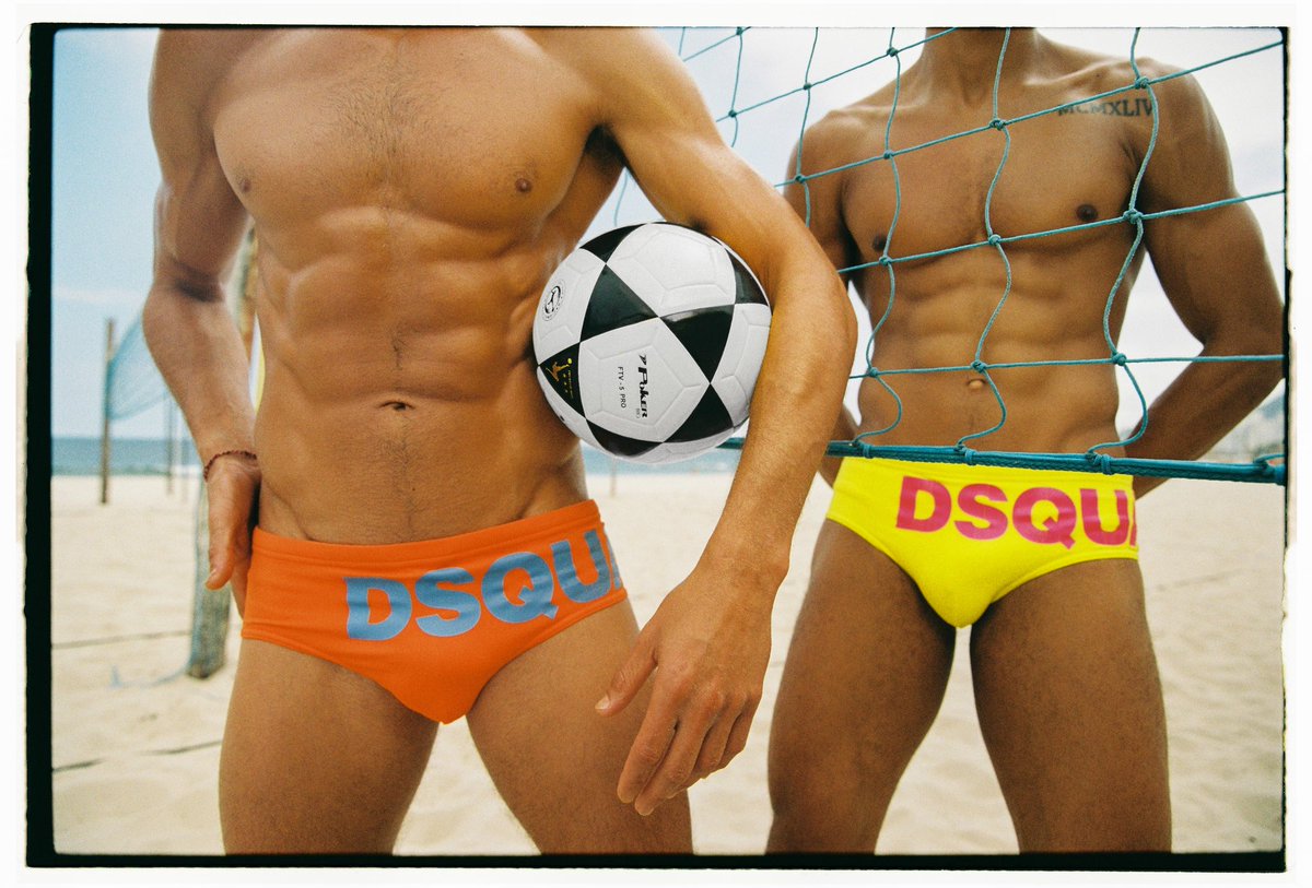 DSQUARED2 tweet media