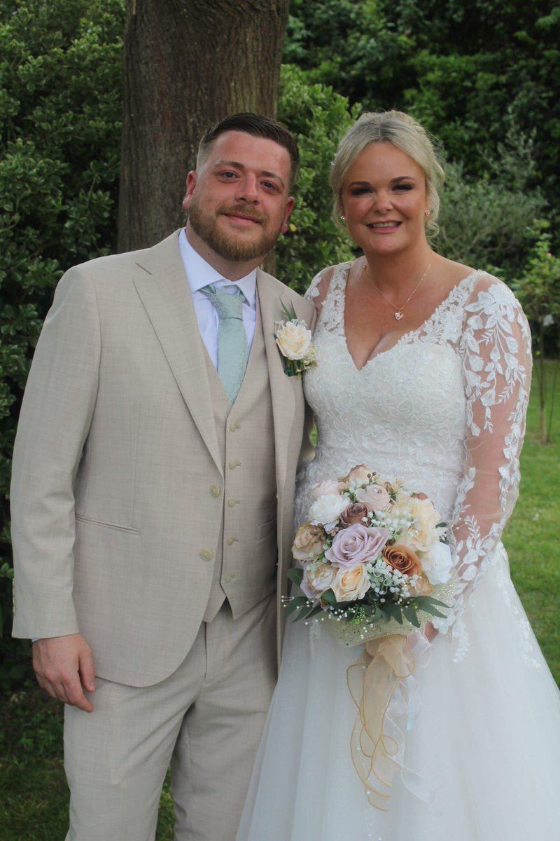 NovusCare's tweet photo. Congratulations to Emma, our Head of Operations, and Sean, our Registered Manager for the Canvey Island Branch on their wedding! 💍
They first met at Novus Care, and we’re delighted to see them begin this exciting new chapter together. Wishing them both a lifetime of happiness ❤️ https://t.co/PJaSakcVKB