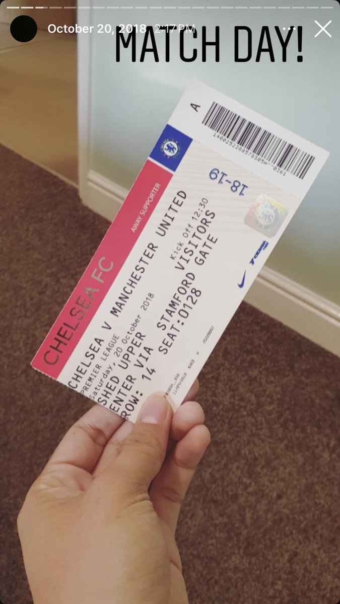 PapersBoy's tweet photo. 2018 nonton Chelsea v United di tribun away Stamford Bridge. Beli di reseller, mahal, tapi namanya beli last minute. 

Hampir pulang bahagia andai gak bobol di ujung pertandingan. https://t.co/LfINB1y4ev