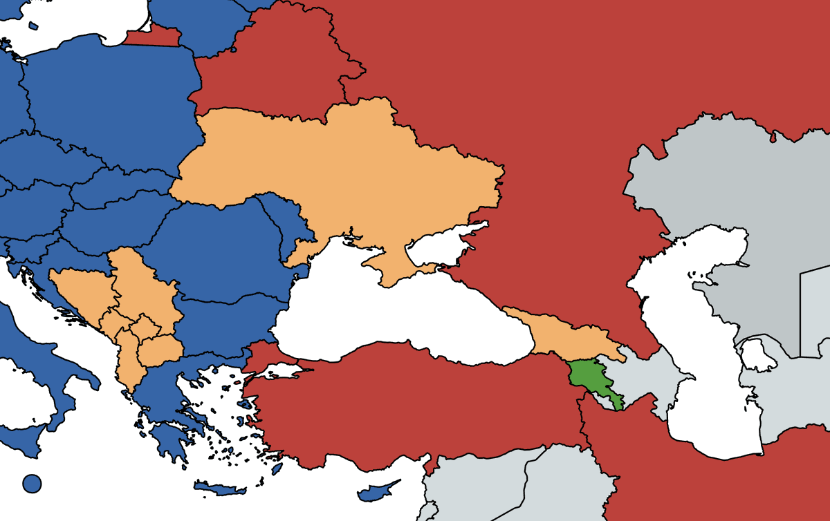 No es que me considere un experto en geografía, pero al parecer he mirado el mapamundi más veces que nuestros lideres europeos que presumen de haber firmado ayer un acuerdo en Armenia para un "Consorcio o Asociación de Conectividad"... hablan de transporte, energía y