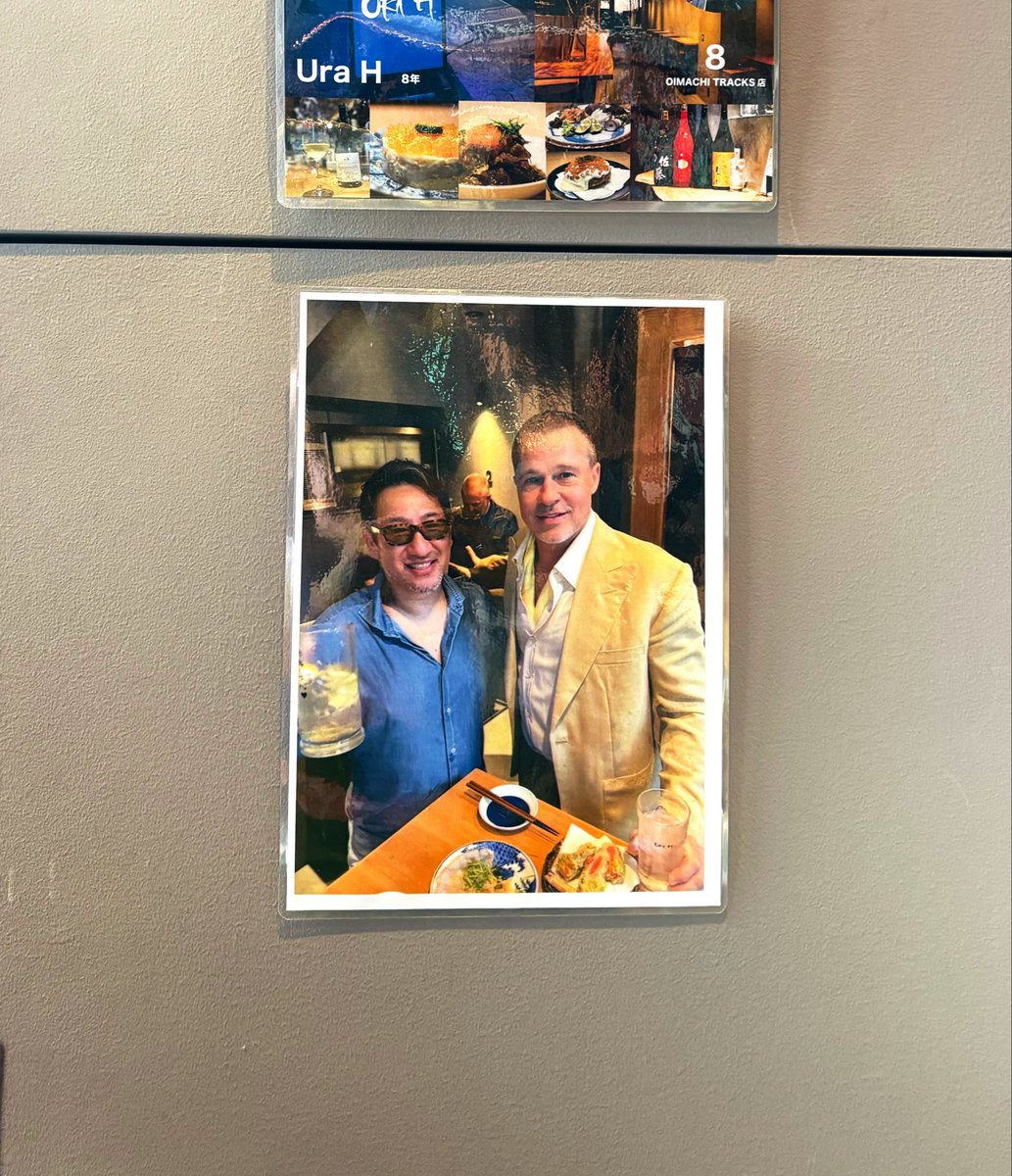 ブラッドピットさん 去年ブラピが来た店の系列店に行ったら所々に写真が貼ってあって、店員