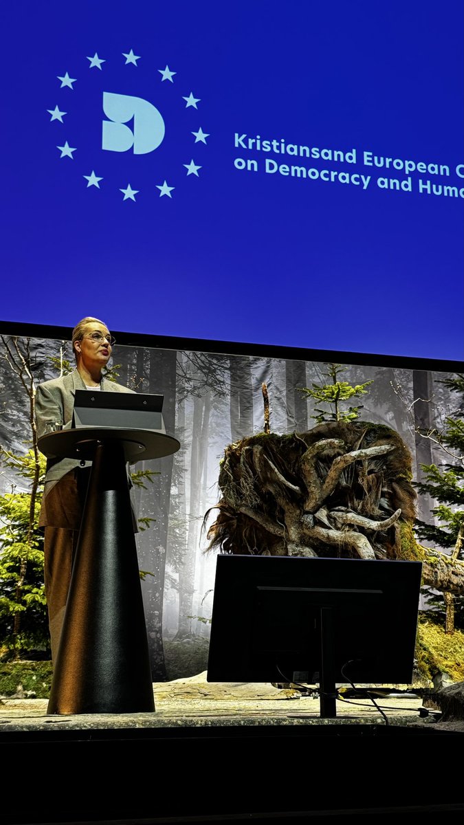 ailincai_aurora's tweet image. Kicking off this morning in #Kristiansand with an important conversation on #democracy and #humanrights

Looking forward to the discussions &amp;amp; to working together on strengthening democratic resilience &amp;amp; uphold human rights. 
Welcome to the #ICC @coe Kristiansand! @CoE_Antidiscri