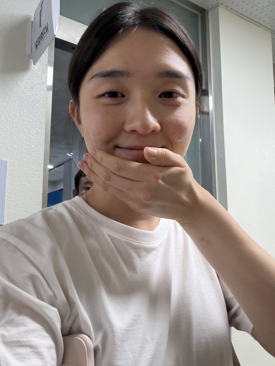 영수¹⁷ tweet media