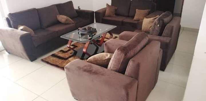 CelebQwesi's tweet photo. Please retweet 🙏

Get your Brand New Sofa Couch 🛋️ from me 

DM if interested 
0551787898/0275696560
Payment on delivery at fee- Nationwide 

Listed in Cedis 
Complete set 5600
L shape 2600
3 in 1- 2200
2 in 1- 1800
Single 1300

Different colors available in stock https://t.co/RmLJyaDr22