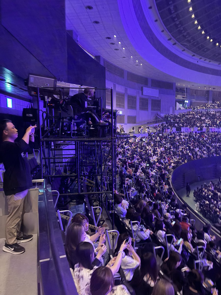 tkmini_1997_'s tweet photo. @yy180_rk185 お近くまで来させていただきました！
黒いジャケットにレースキャミです。 https://t.co/8KnxYDqh2N