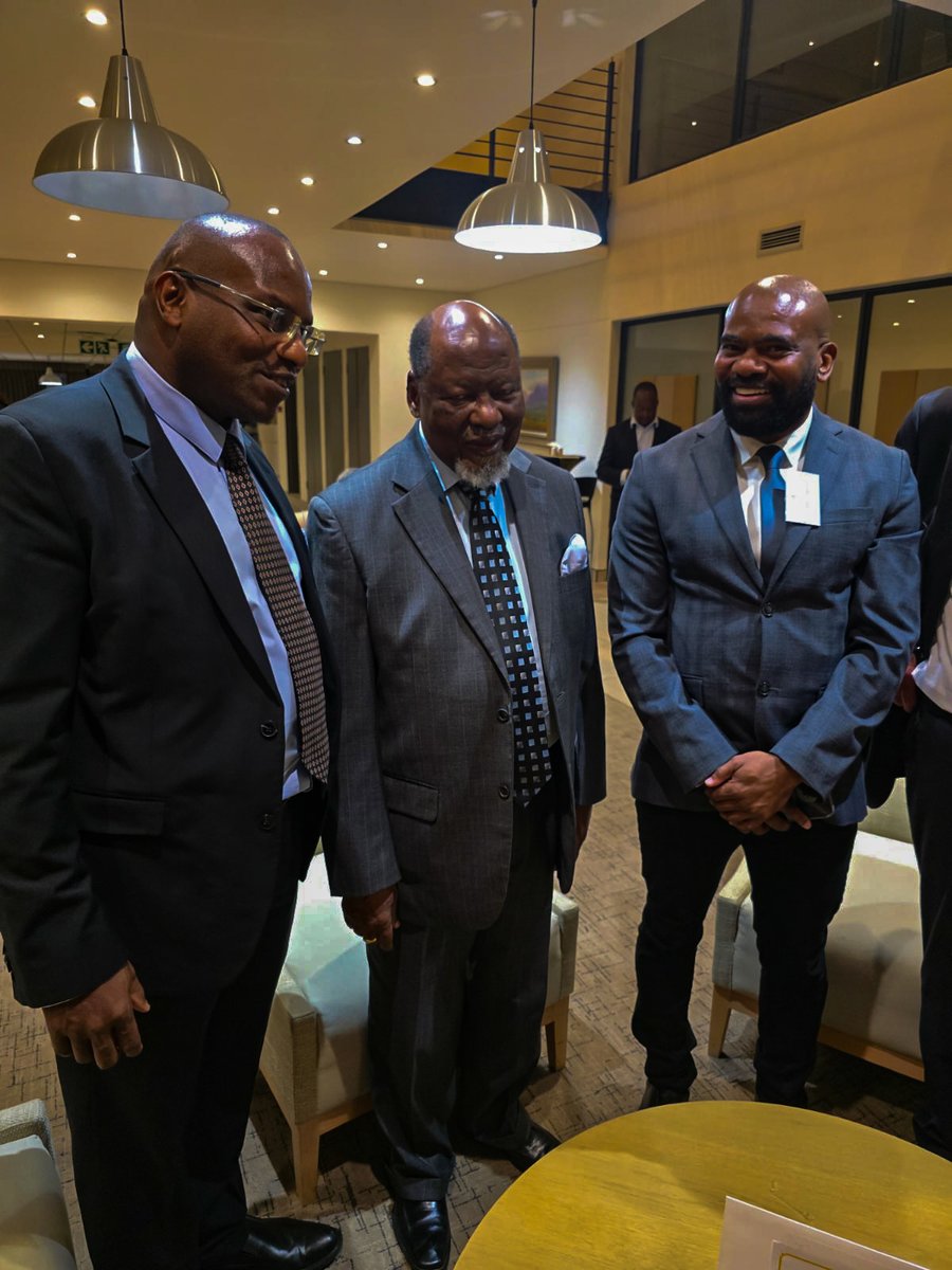 WyneKenneth's tweet photo. At the Johannesburg Arbitration Week - a privilege to engage with the former President of Mozambique and CEO of AFSA; H.E. Mr. Joaquim Chissano and the CEO of AFSA, Mr. Andile Nikani. 

True statesmen; embodying the art of dialogue, patience, and resolution.
#JAW https://t.co/BsVFzPVoCy