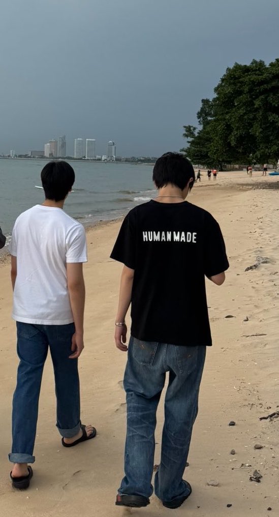 07ppw's tweet photo. quality time indeed
#ท่านโปรดคลื่น #thewave https://t.co/oH9f6ybThr