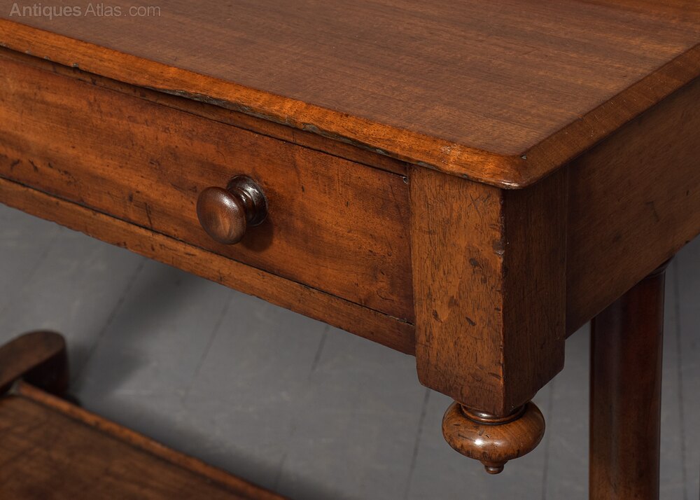 antiques_atlas's tweet image. For SALE on ✨Antiques Atlas  ✨we have this
William IV mahogany dressing table / side table
antiques-atlas.com/antique/willia… 
From  ✨Georgian Antiques ✨  @GeorgianAntique
#antique #antiques #antiquefurniture #sidetable #antiquetable #antiquesidetable
