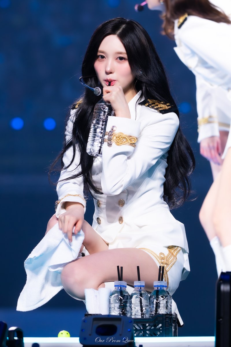 OurPromQueens's tweet photo. 260322
#가을 #GAEUL #아이브 #IVE https://t.co/KHH90nh8Io