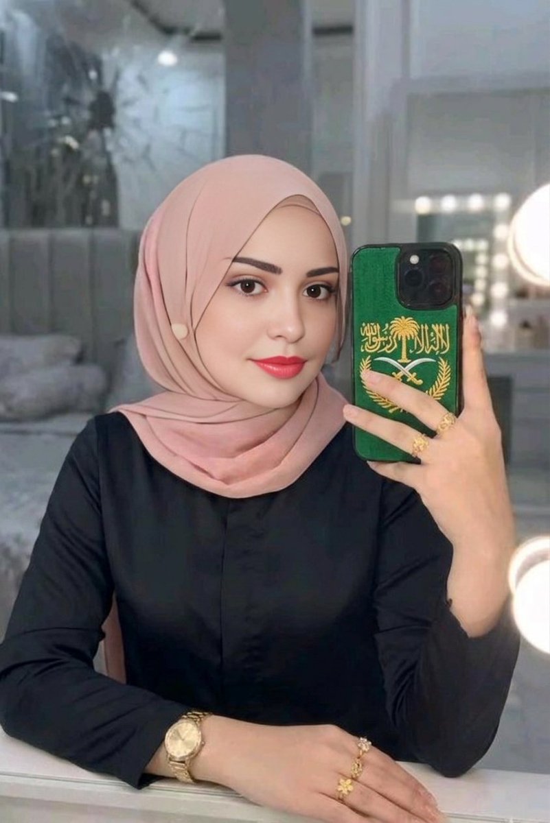 الاميره أضواء ال سعود tweet media