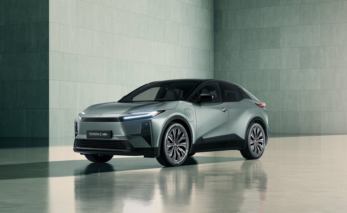 Gi_Garage's tweet image. C-HR+って日本導入ある？
カッコイイし、サイズが丁度いい。
発売されたら買いたい。

#toyota #トヨタ #BEV #bZ4X #C-HR+