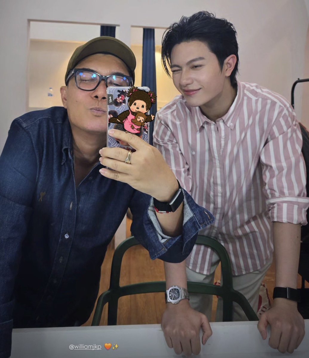 น้องวิลเลี่ยมมีงานลับอะไรไหมน๊าแต่งตัวหล่อมาก🥺🥺
