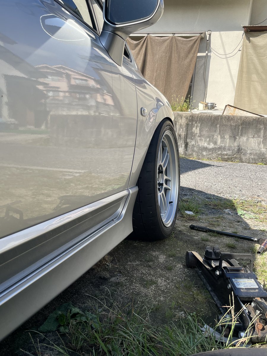 メイ tweet media