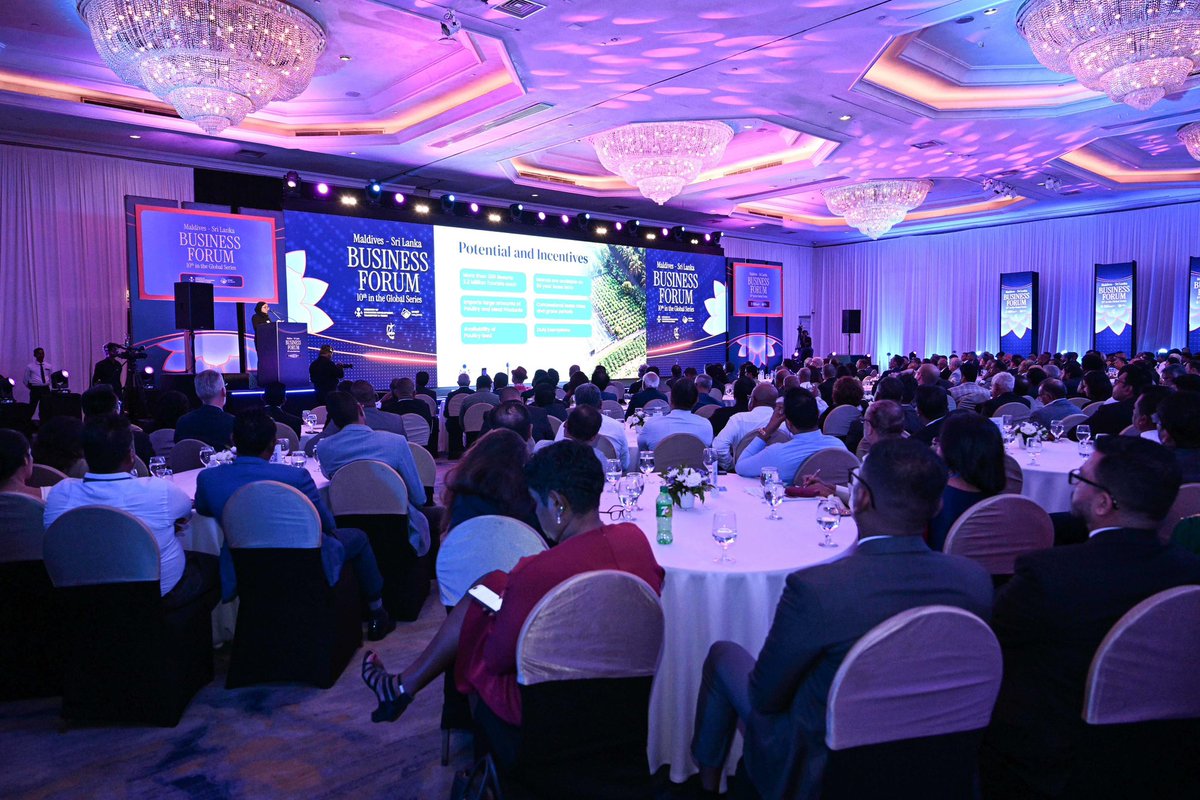 MoEDmv's tweet photo. The fisheries session by Ms. Aishath Raukas from the Ministry of  Fisheries, Agriculture & Ocean Resources, outlined opportunities to enhance value addition, strengthen supply chains, and promote sustainable practices within one of the Maldives’ key economic sectors.

#MVSLBusinessForum @presidencymv @SLinMaldives @InvestMv @MFAORmv
