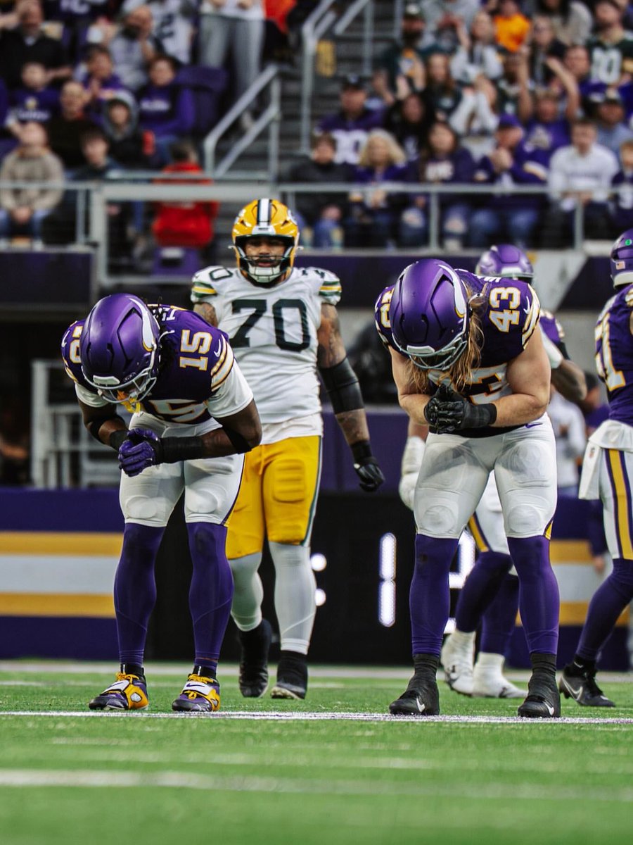 VikingzFanPage tweet media