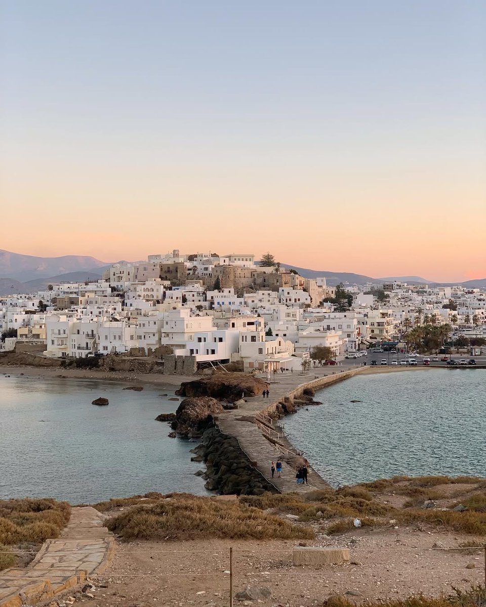 DiscoverGreece.com tweet media