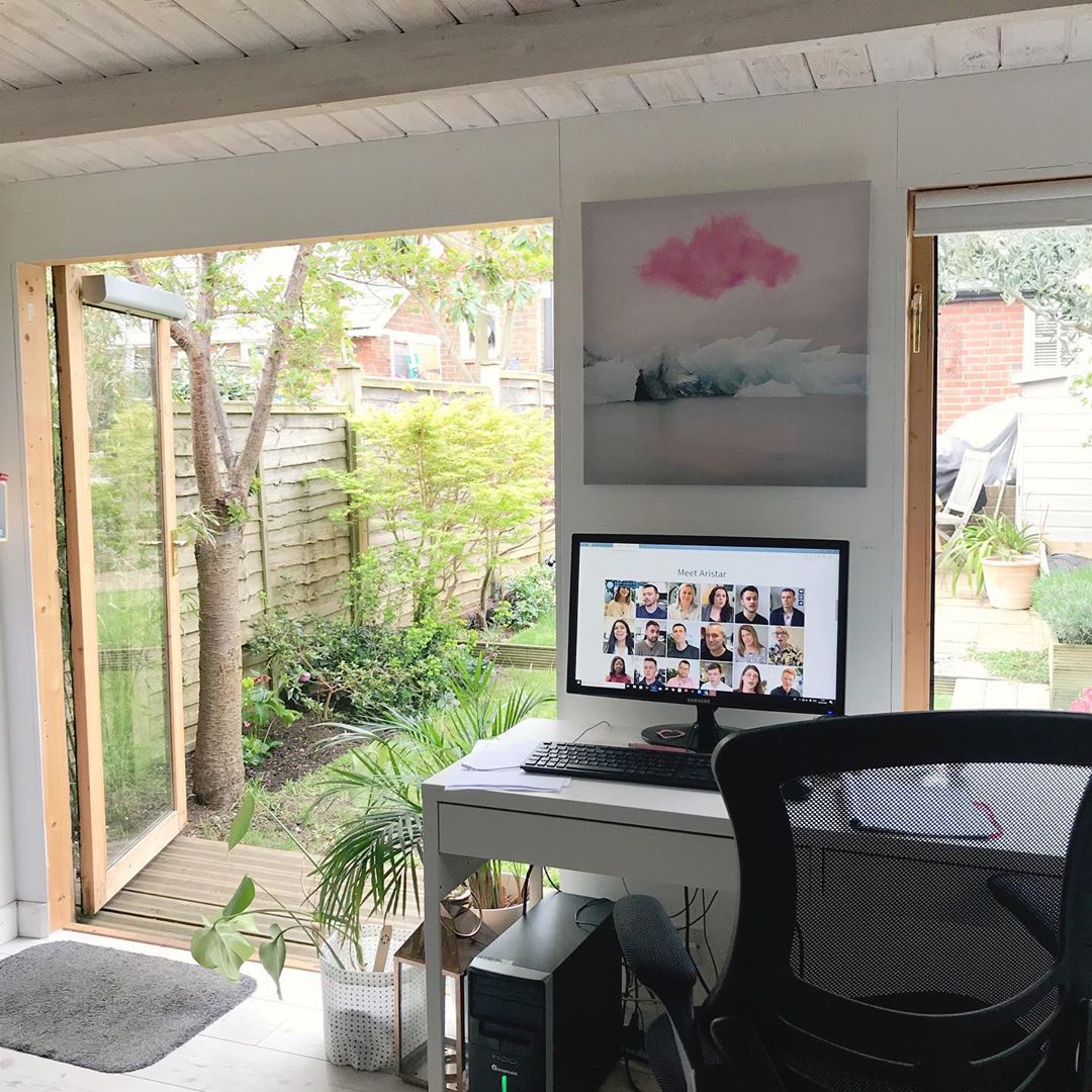 BillyOhcom's tweet photo. Stressful work week? Nothing to worry about when you’ve got your own separate garden office 💻

https://t.co/TImHRd8nsw https://t.co/6UY8ot4kfR