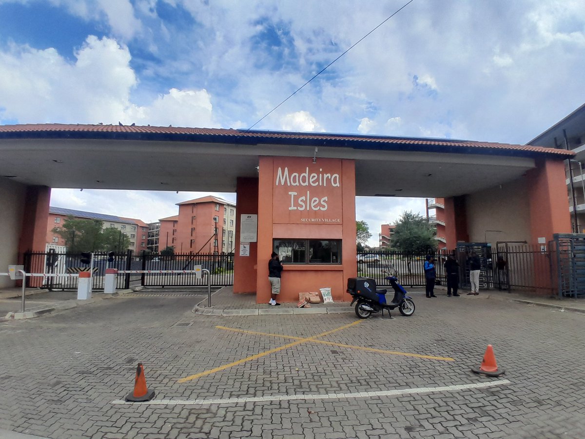 Dr Nasiphi Moya tweet media