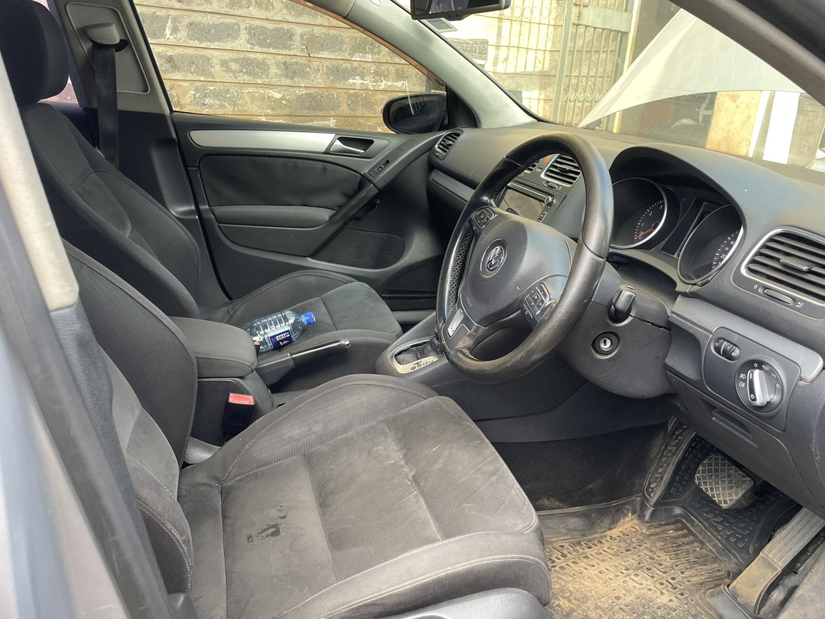 Quancho8's tweet photo. Deal Alert‼️
Mk6 with a BWA engine swap
VIS high pressure fuel pump
Down pipe &amp; an Mk5 GTI exhaust all through 
6_ speed DQ250
💰Deal price 575k
☎️0745097573 https://t.co/dmN9fg3YrI