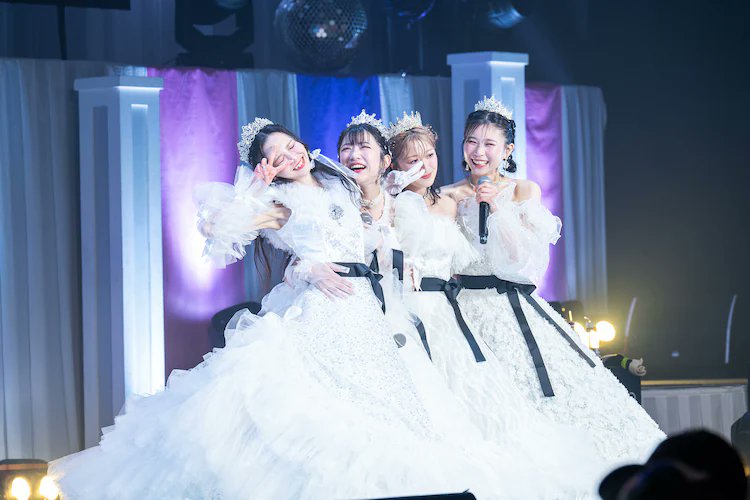 kkkuk69's tweet photo. 東京女子流メジャーデビュー16周年おめでとうございます
16年紡いできた物語は終わりを迎えましたが、貴女がたの遺したものは永遠に語り継がれることでしょう
そして、新たに始まったひとりひとりの物語を、まだまだ追い続けて参ります
#東京女子流
#女子流 https://t.co/89onbLlQpt