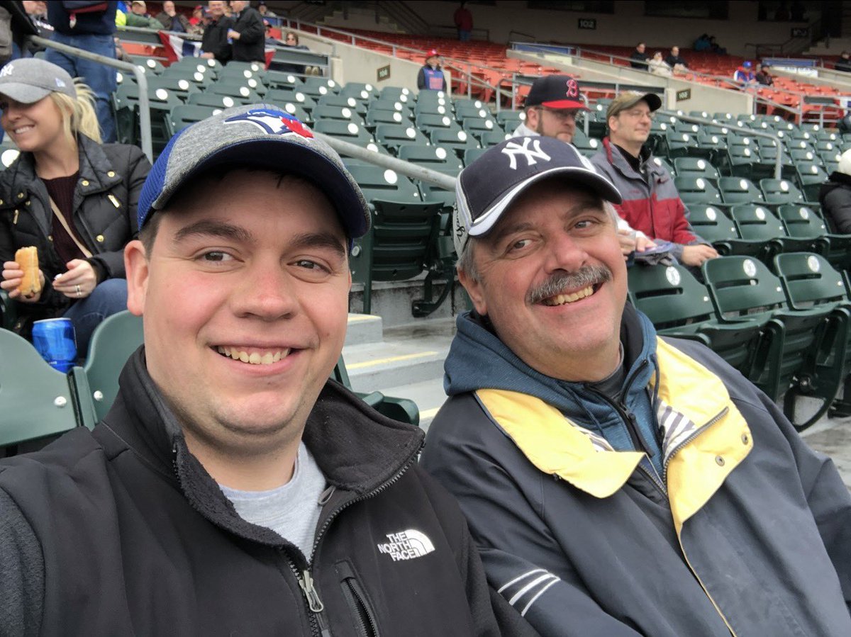 Mike Bundt tweet media