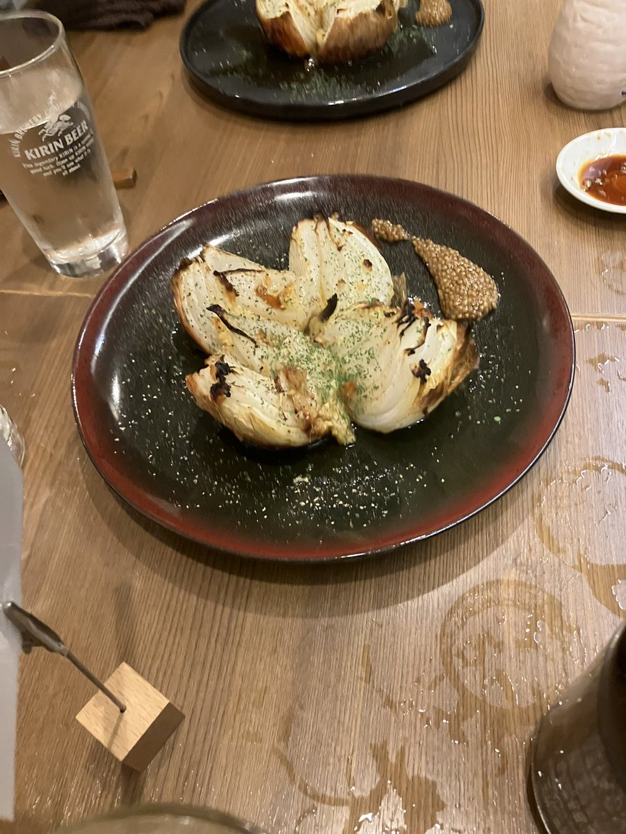 あるる tweet media