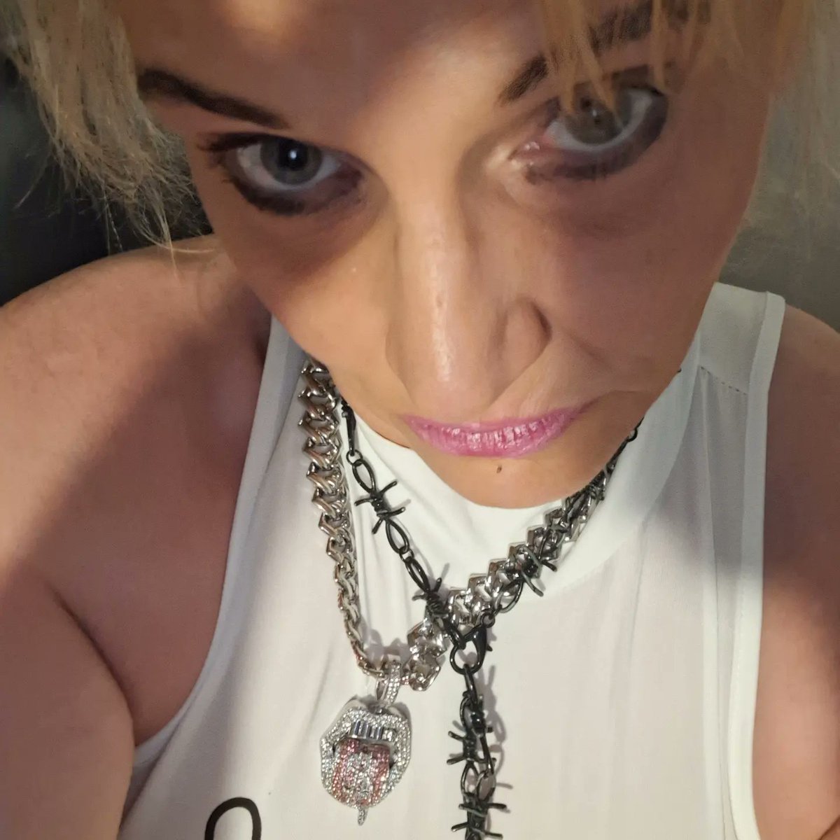 Angela Sue Cummins tweet media