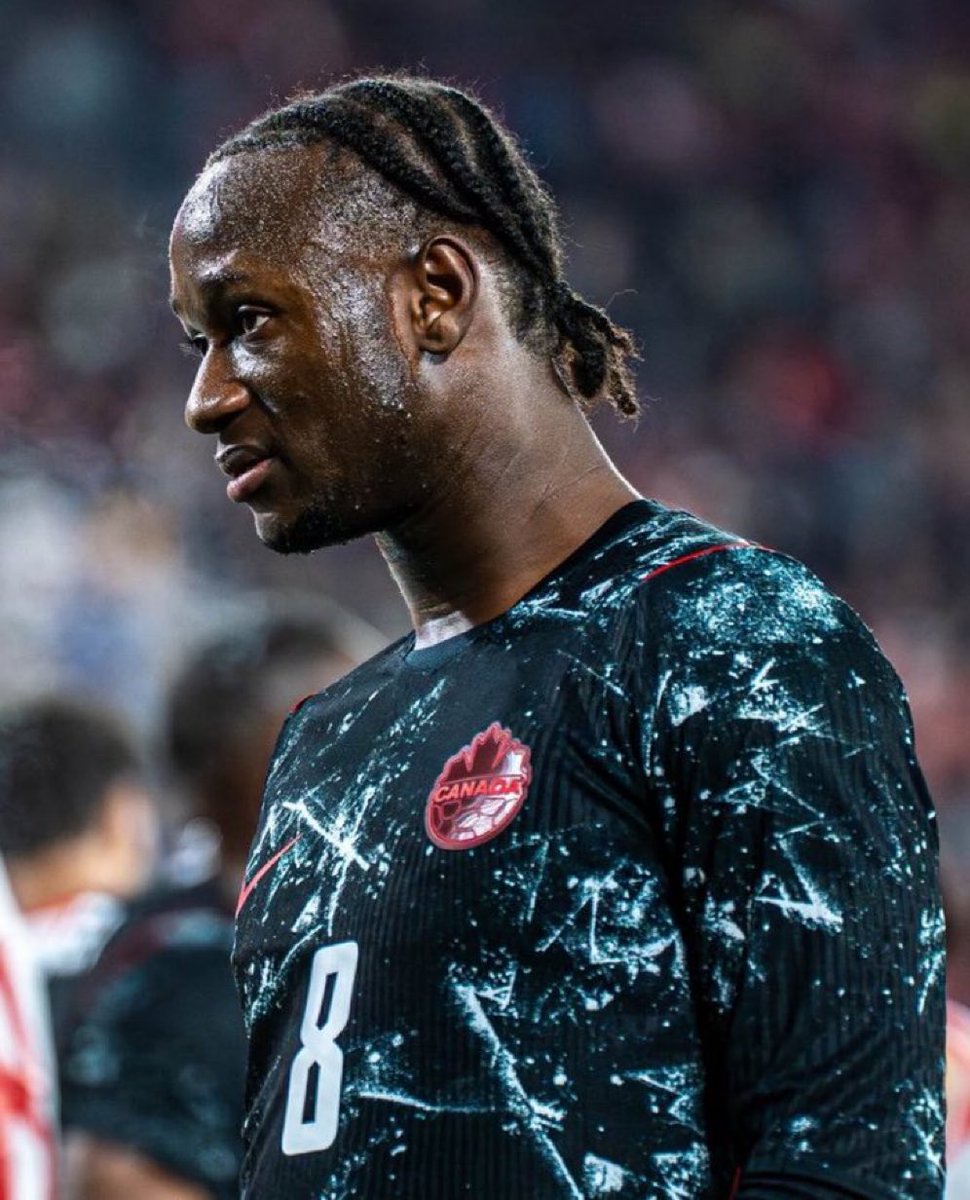 Transfer1_Daily's tweet image. 🚨🇨🇦 There is a release clause in the contract of Ismael Koné from Sassuolo.

The clause is €35M valid until the end of July.

There is lots of interest in Ismael Koné from AC Milan and teams abroad. #ACMilan #Milan #Sassuolo

Source: Fabrizio Romano