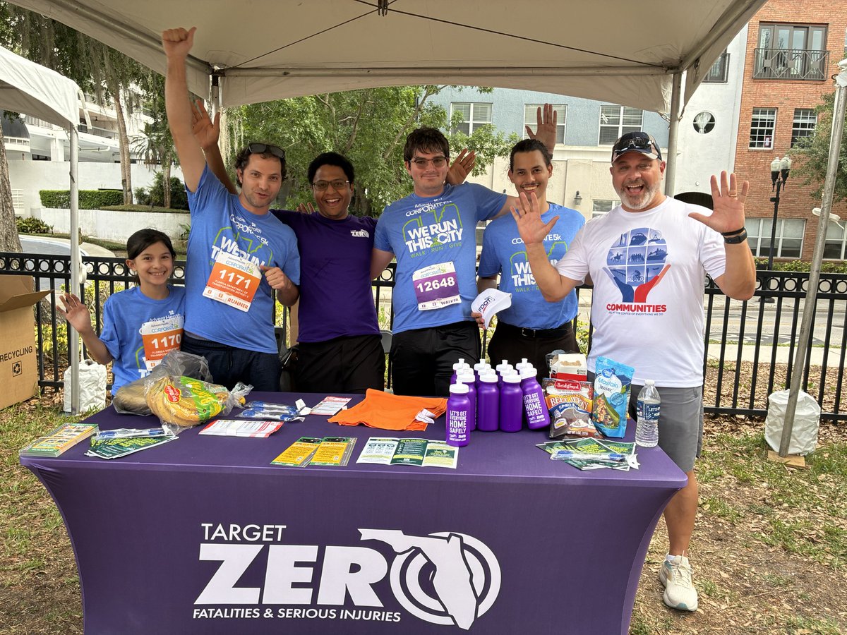 MyFDOT_CFL's tweet photo. Shoutout to the FDOT District Five Team who participated in the AdventHealth Corporate 5K at Lake Eola in Orlando! They joined over 13,000 runners and walkers in this friendly race, and the #TargetZero team also talked with participants, offering safety tips and resources for the road.