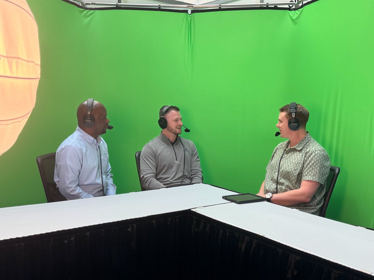 CrownsmenP's tweet image. VISIT @Emerson_News  AT #CIMCONNECT 
Filmed 2 episodes - Part 1 focuses on water management while Part 2 covers tailings—improving safety, compliance, and recovering value from waste.

Soon: youtube.com/channel/UC64Eg…

#CIMCONNECT #mining #videoproduction @CIM_ICM