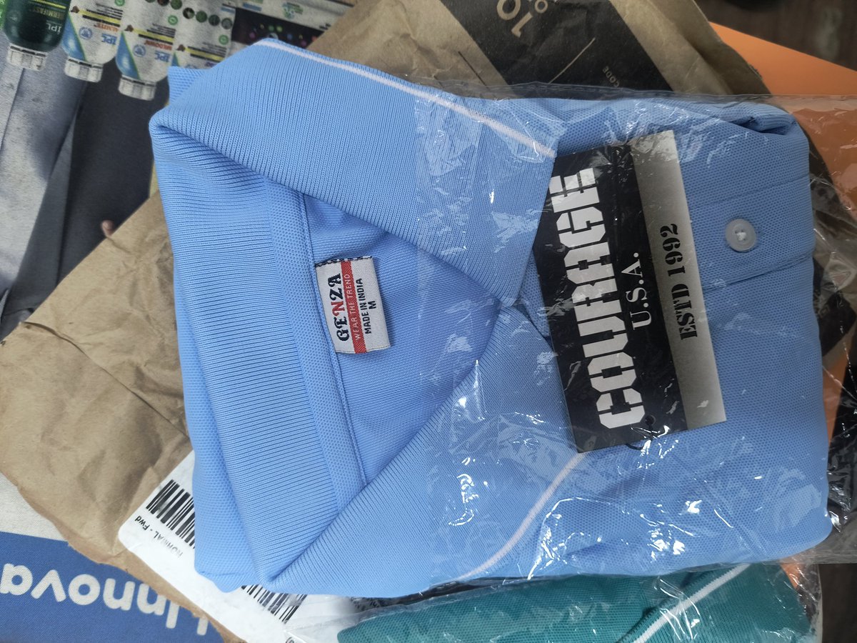 Avenger654321's tweet image. @MyntraSupport  Weorder two here and now brand t shirt but we received wrong brand product. We raise complaint two times but they said product was right how we ordered next time from myntra

Order ID: # 1329174 97713209480003
#fraud #myntra #onlinefraud