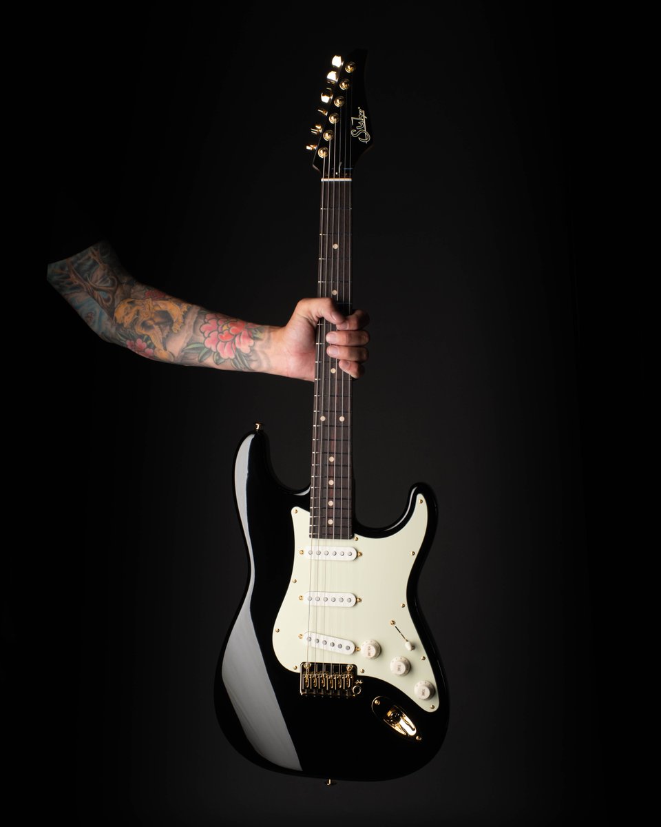 Suhr Custom tweet media