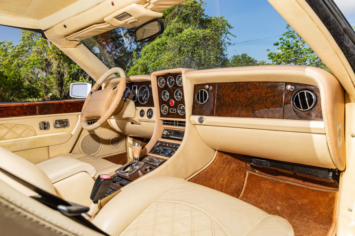 Mecum Auctions tweet media