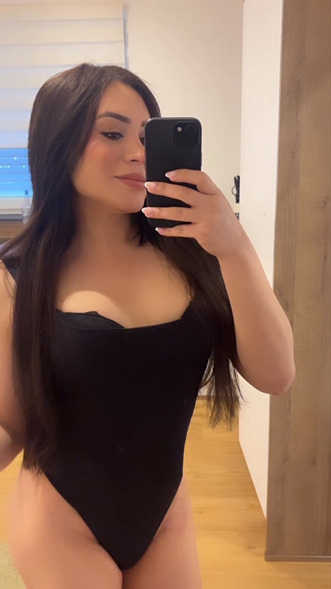 Daniela tweet media