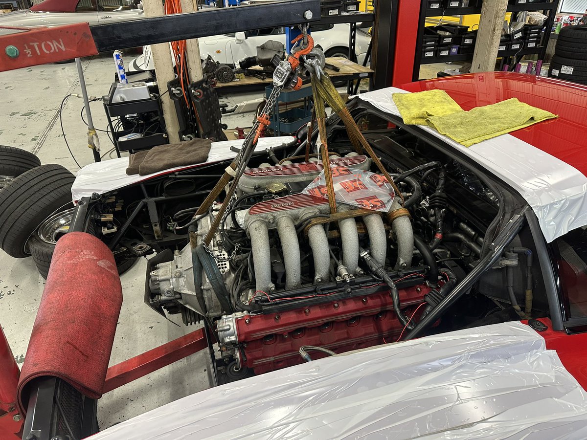 shohei_candy's tweet image. あっ旧車に当たるフェラーリも触れますんで仕事ください😁

GW前に512TRのタイベル交換しました🫡

#Ferrari 
#Ferrari512tr 
#underground 
#undergroundgarage