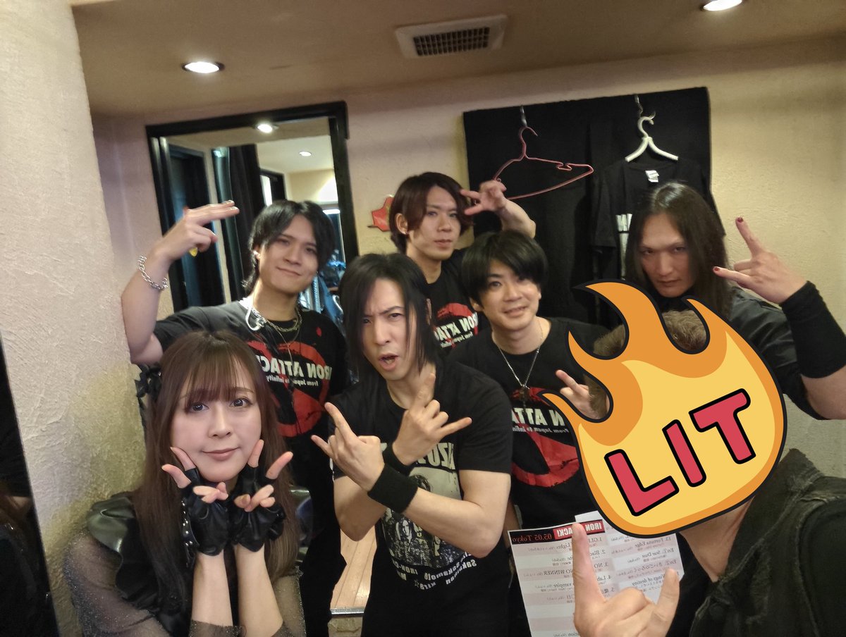 satori_oh's tweet photo. まんまと暴れてしまった！ https://t.co/gbZFJ9wz6J