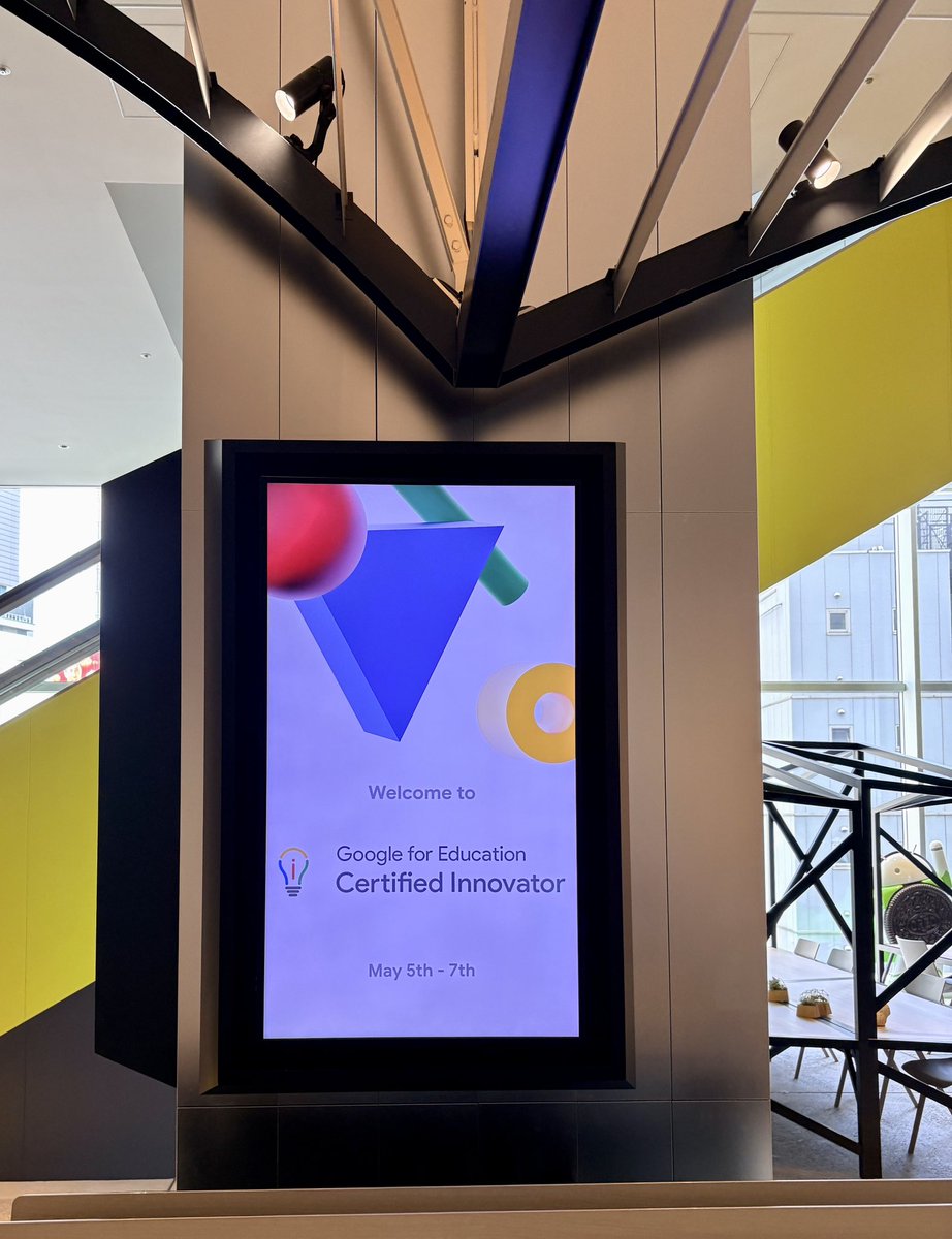 shigetasensei's tweet photo. Google for Education Innovator Academyで渋谷のGoogleはものすごい熱気です。後二日間🥫でみなさんとジャーニーを楽しみます! コーチチームも最高に盛り上がってクォ!#JPN26 #GoogleEI https://t.co/pRuW3KMSwZ