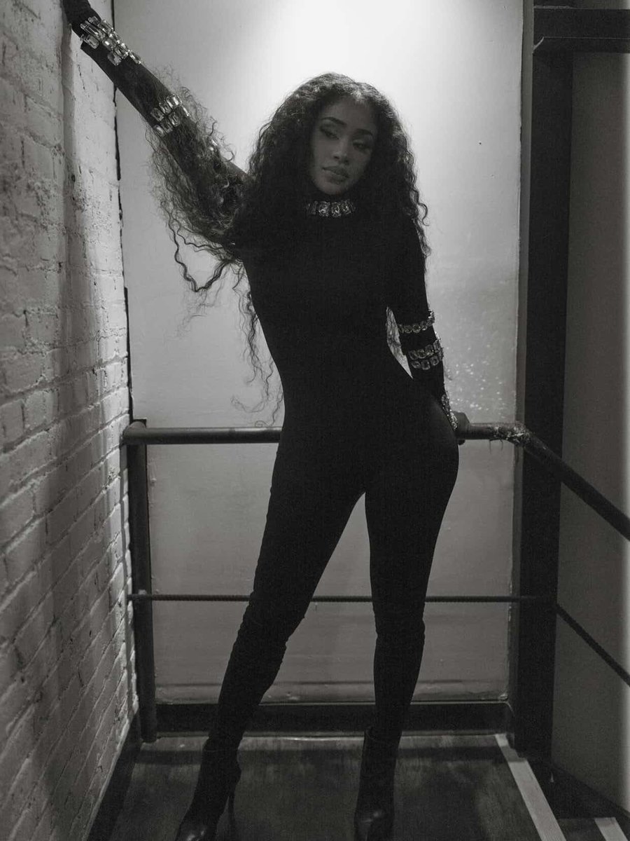 Saweetie tweet media