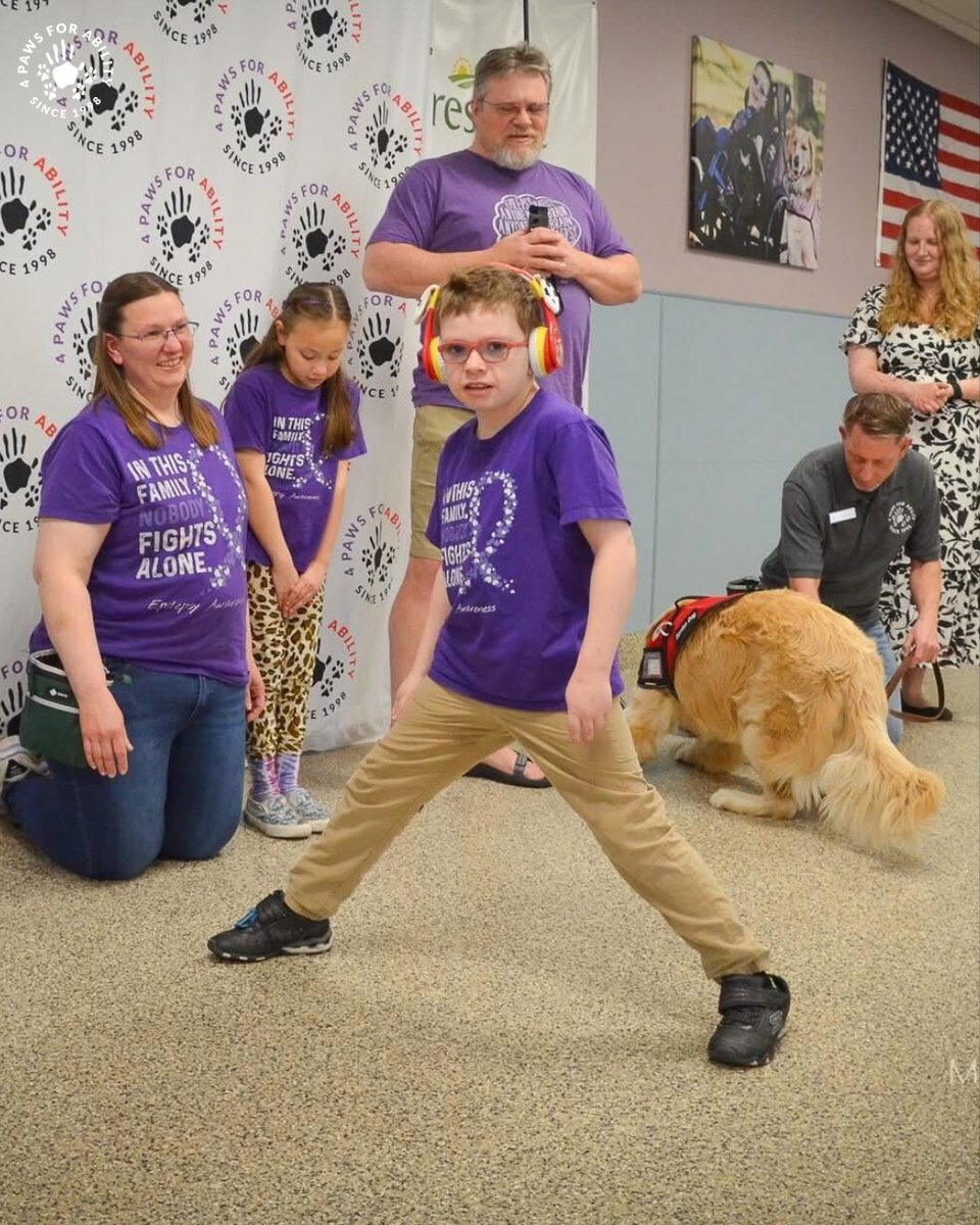 4 Paws For Ability tweet media