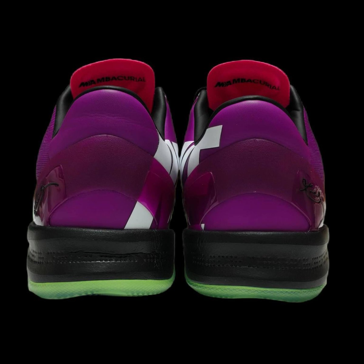 KicksFinder tweet media