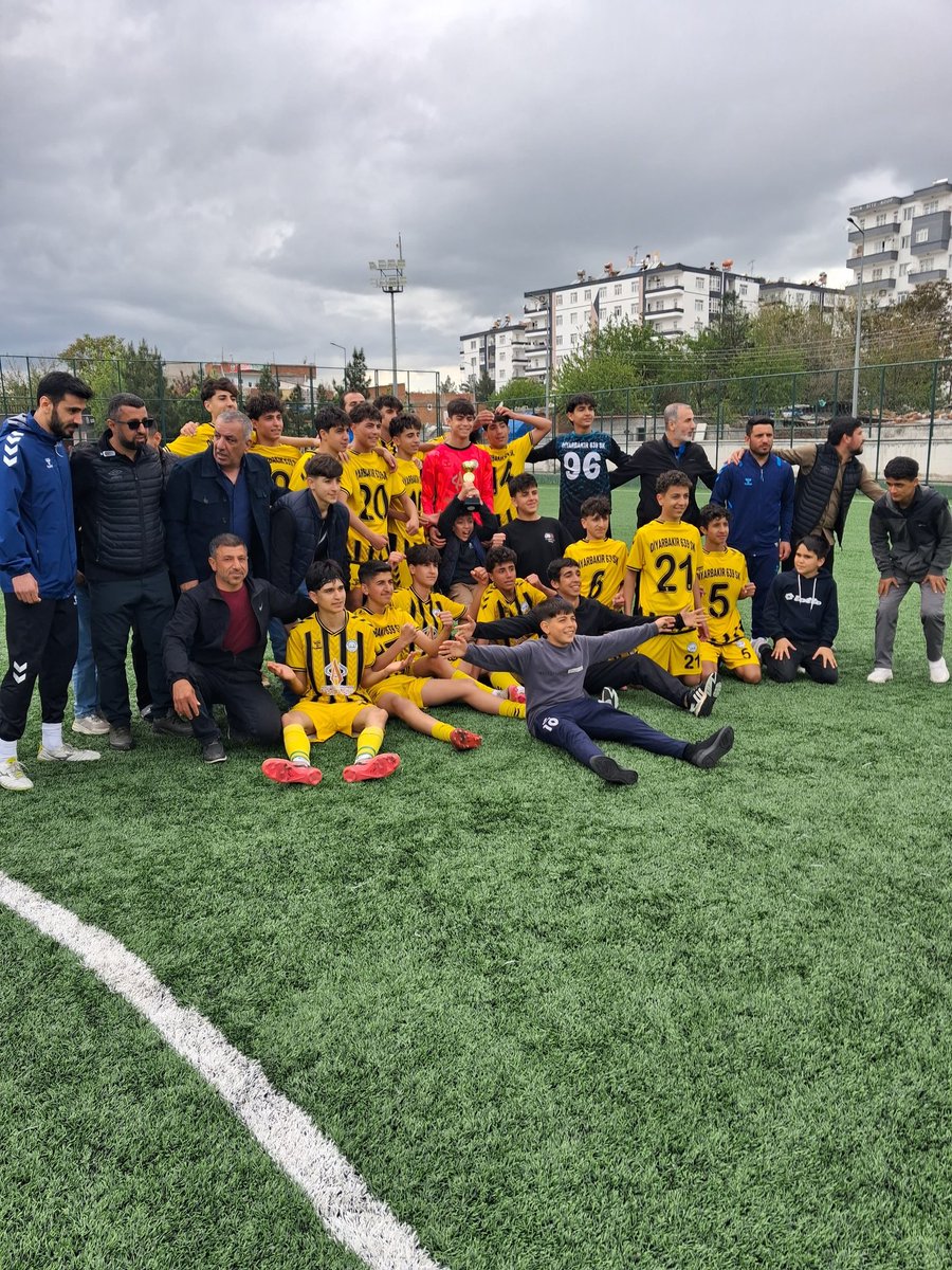 FİKRİ KARAVİL tweet media