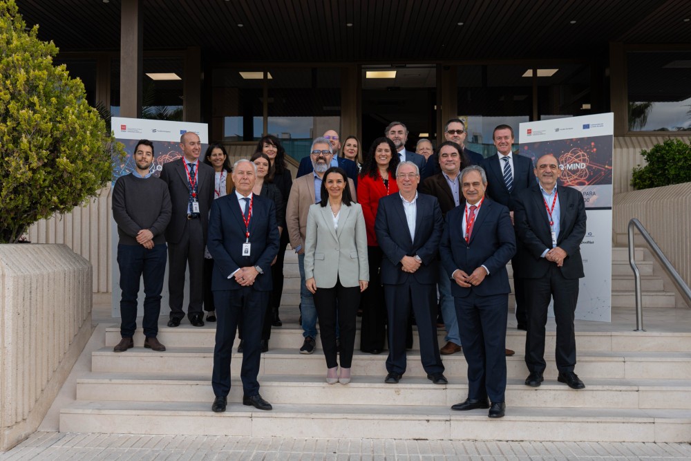 infoGMV_es's tweet image. Recibimos a la consejera de Educación, Ciencia y Universidades de la @ComunidadMadrid,  @MMZarzalejo, quien ha conocido algunos de nuestros proyectos en #IA, robótica y computación cuántica, incluido Q-MIND.

ow.ly/V3Va50YUXuu

#Tecnología #ComputaciónCuántica