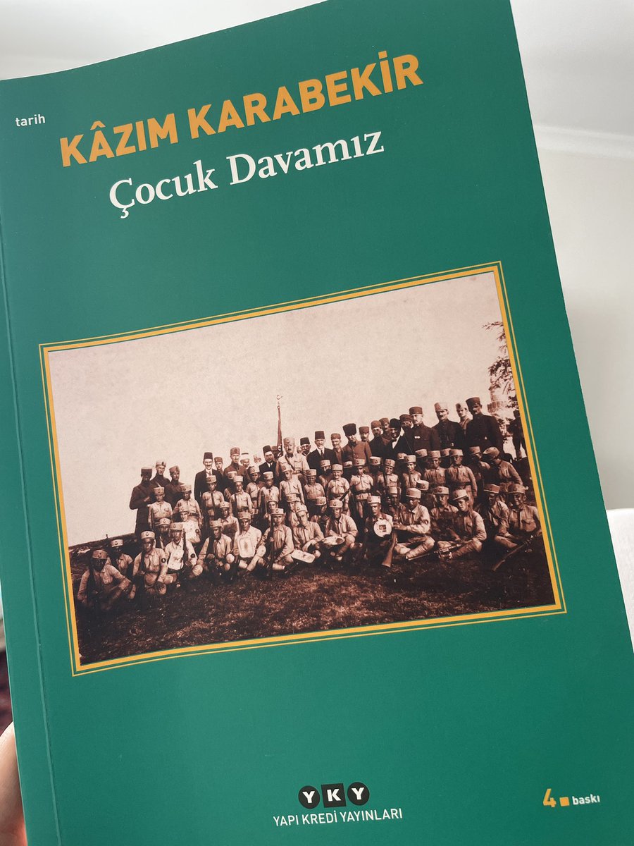 melikedir's tweet photo. “Bazı kimselerden esefle duymaktayım da ‘Madem ki bakamayacaklar ne diye çocuk çocuk yapıyorlar!’ Ben de cevap veriyorum ki ailelerin vatan borçları, fakir de olsalar mümkün olduğu kadar çok çocuk yapmalarıdır. Nasıl bakılacağını hesap etmek onların değil devletin vazifesidir” https://t.co/J3iVruf4UU