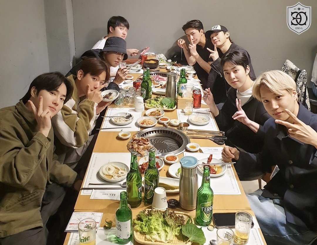 mdzlhcy​ ' my youth is EXO tweet media