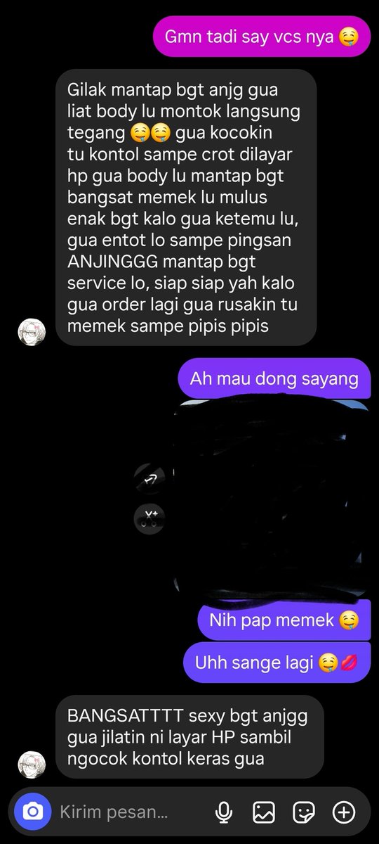 Feliwwciaa's tweet image. Ughh mau lagi dibikin pipis pipis di layar HP 🤤🤤 #chatsex #vcs #ngewe #crot #chatsexenak