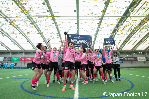 futsal2036's tweet photo. VOLVER OSAKAが王座に輝く! 関西勢の優勝は大会史上初
https://t.co/eRLmxscfVI
#F7SL #全国大会 #F7SLCC #F7SLCC2025 #ソサイチ日本イチ #VOLVEROSAKA #ソサイチ
@F7SL_japan @japan_football7 https://t.co/4QEIQgodB4