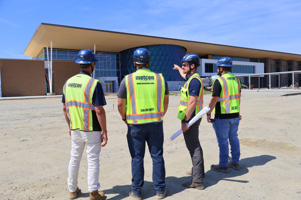 MetconConstruct's tweet image. 🦺 Hard Hat Day 🦺

At Metcon, safety starts with the right equipment. We recently provided new hard hats as part of our ongoing commitment to safety.

Guided by our core values &amp;amp; a People First mindset, we put safety first—every decision, every day.

 #SafetyFirst  #EPIC²